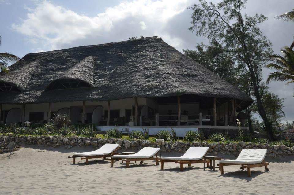 Sunset Beach Resort Watamu Bagian luar foto