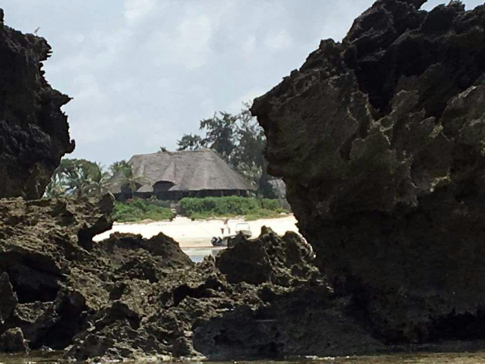 Sunset Beach Resort Watamu Bagian luar foto